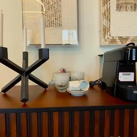 Cozy In Marques De Pombal Apartment Lisbon