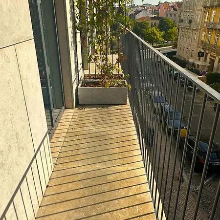 Apartment Cozy In Marques De Pombal Lisbon